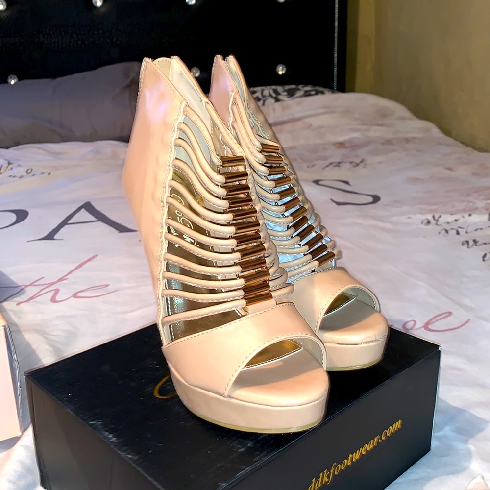 Nude heels